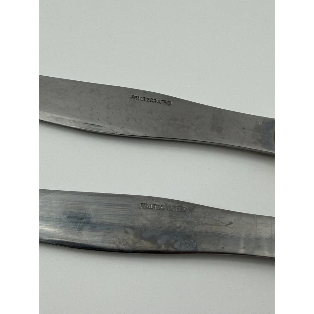 Pfaltzgraff Tea Rose Stainless Set of 2 Dinner Knives Vintage Flatware